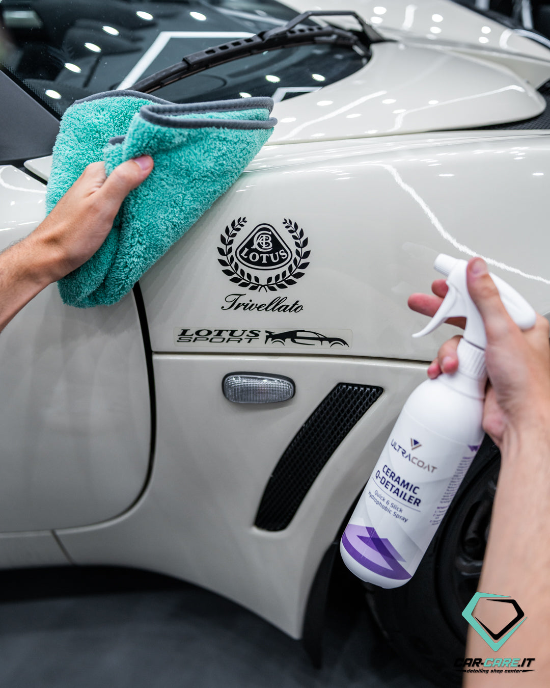 Ceramic Q-Detailer - Hydrophobic Long-Lasting Car Spray