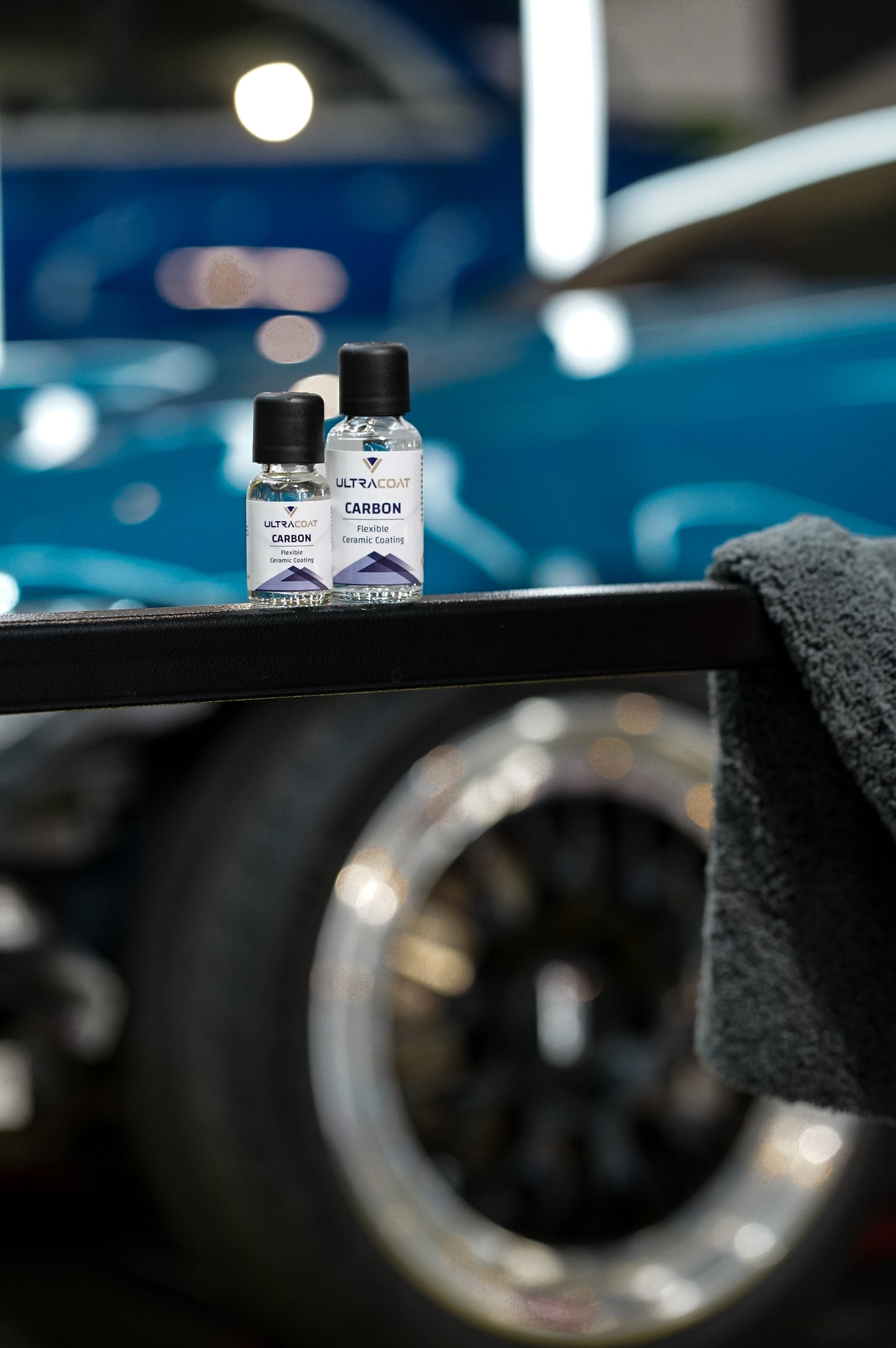 Carbon · SiO₂ Ceramic Paint Coating — 12 Months · Easy Outdoor Application · Two-Layer Option