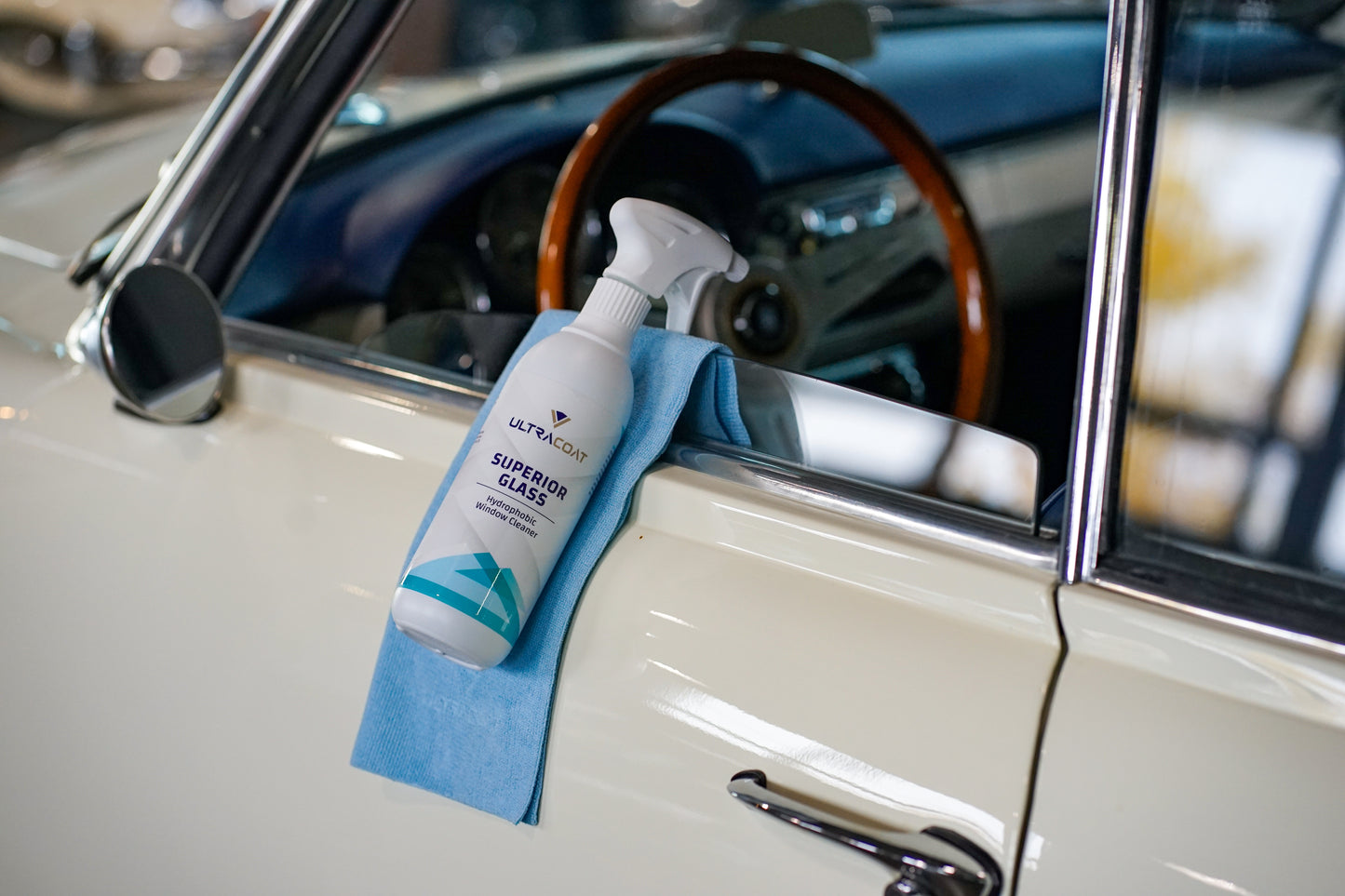 Superior Glass - Hydrophobic Car Window Cleaner